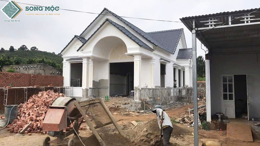 Hình ảnh tiến độ thi công nhà cấp 4 mái thái đẹp cho anh Minh