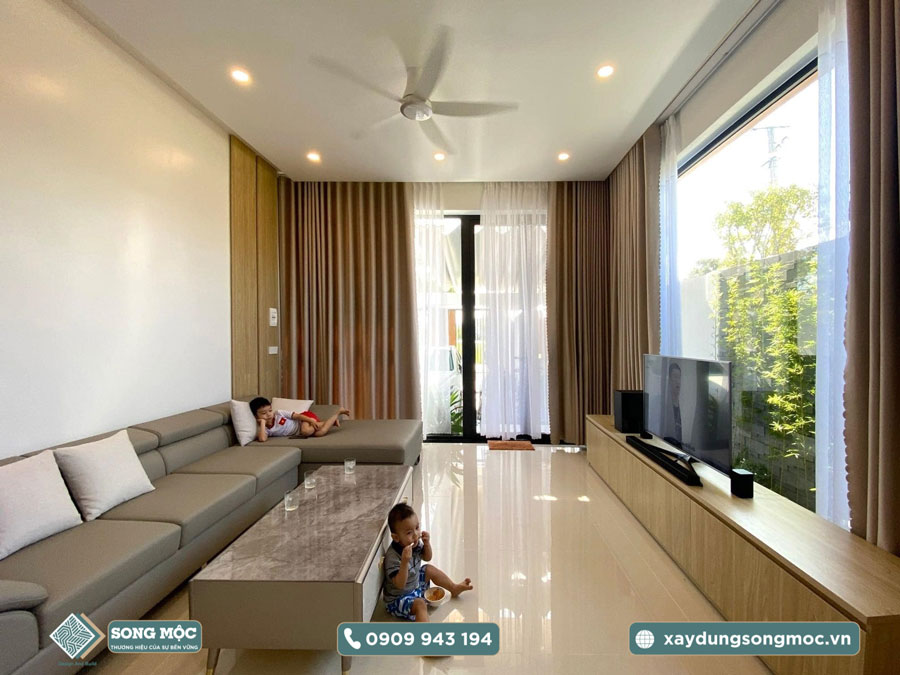 Hình ảnh bàn giao công trình xây dựng nhà phố 2 tầng cho cô Hồng