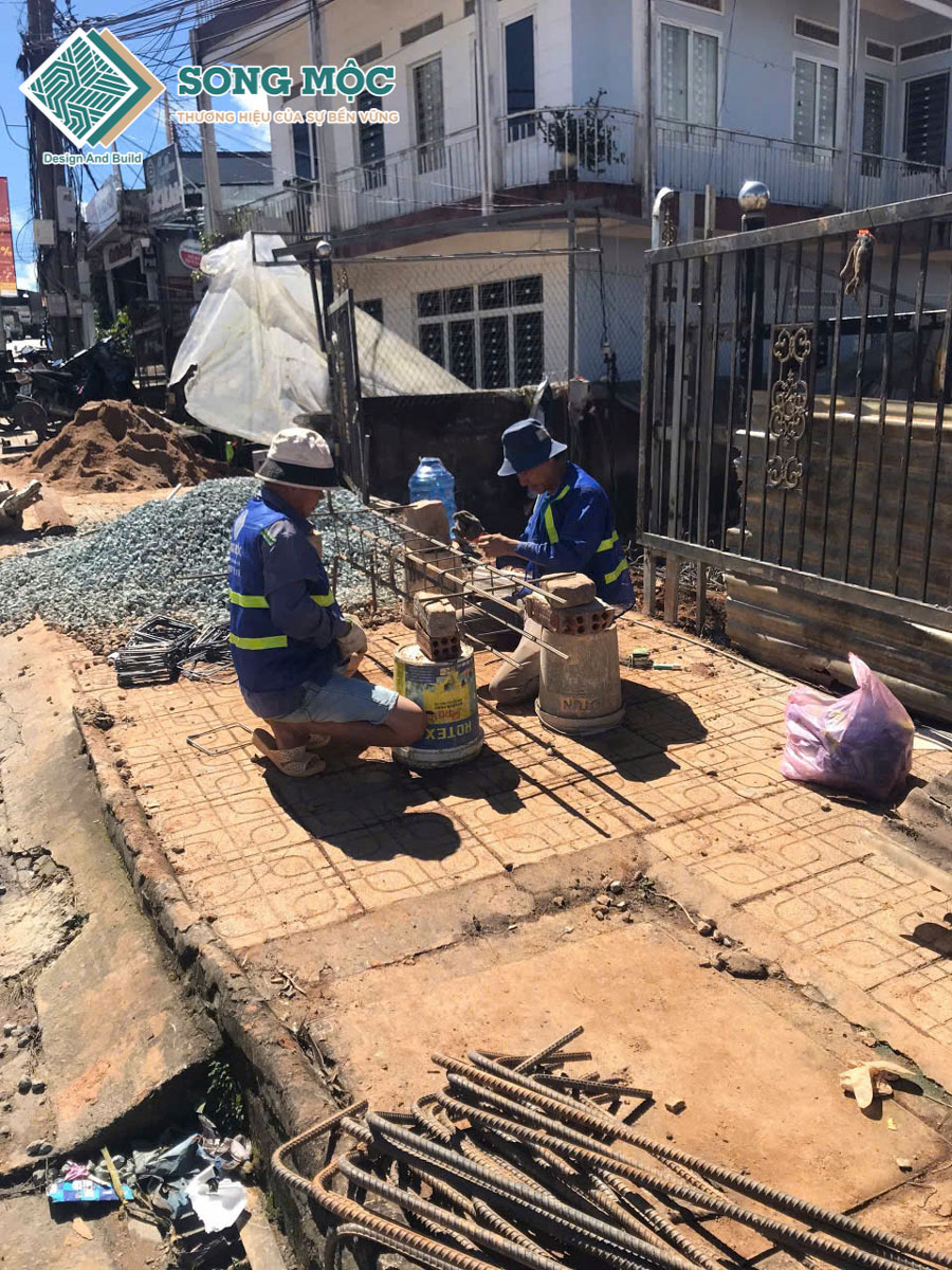 Hình ảnh khởi công xây dựng Nhà Hàng Cơm Lam